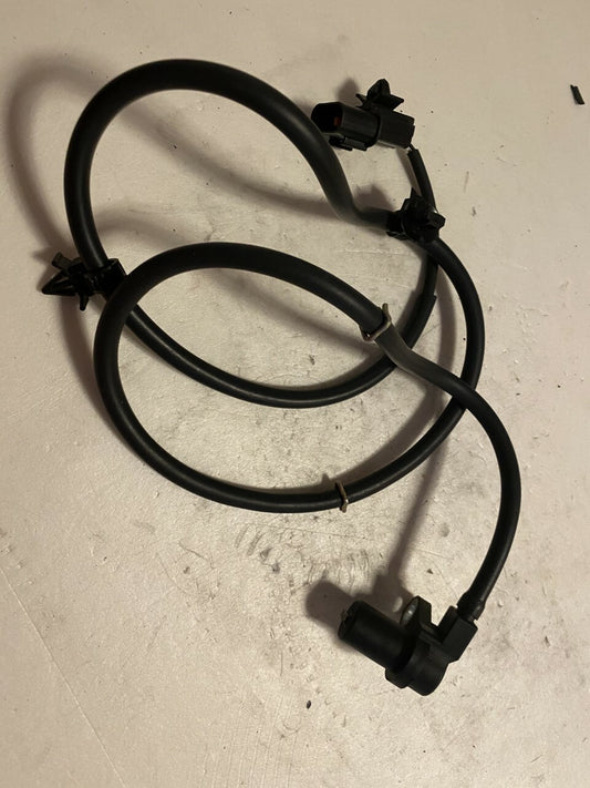 Solid Auto M370005 Wheel Speed Sensor ABS Sensor
