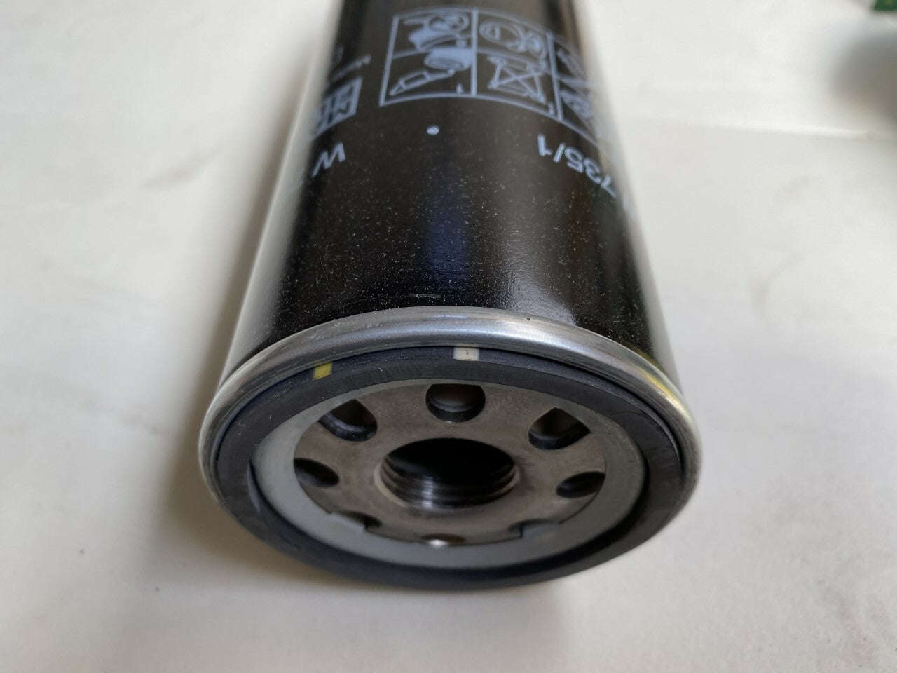 MANN W735/1 Oil Filter fits Audi