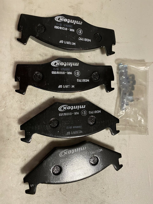 Mintex MDB1793 Front Brake Pad Set
