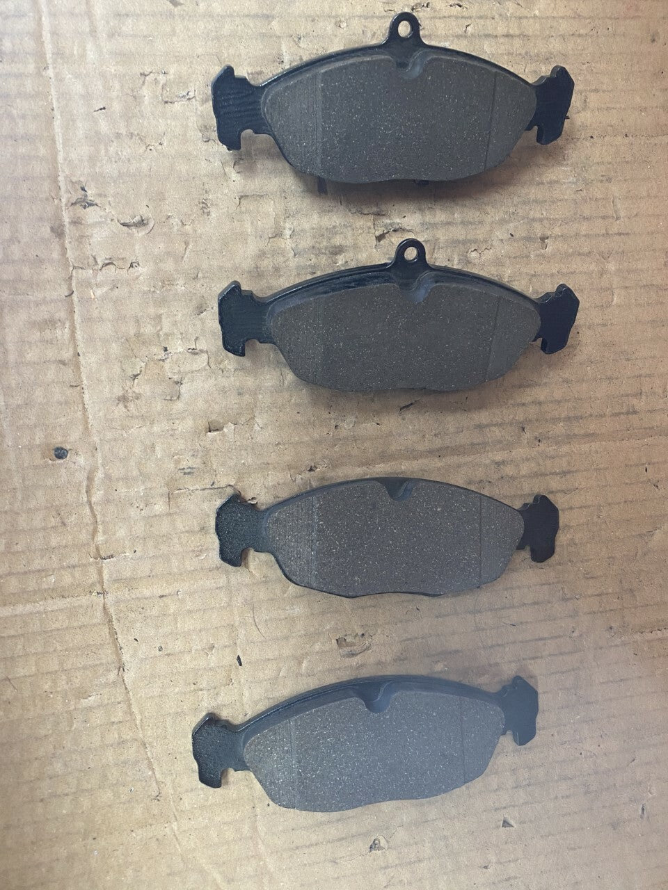 Mintex MDB1556 Front Brake Pad Set fits Opel Vauxhall Daewoo Jaguar Daimler