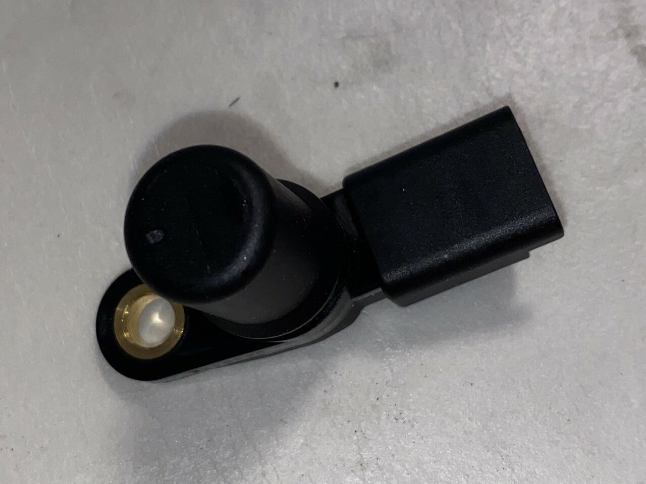 Fuel Parts CS1312 Camshaft Sensor