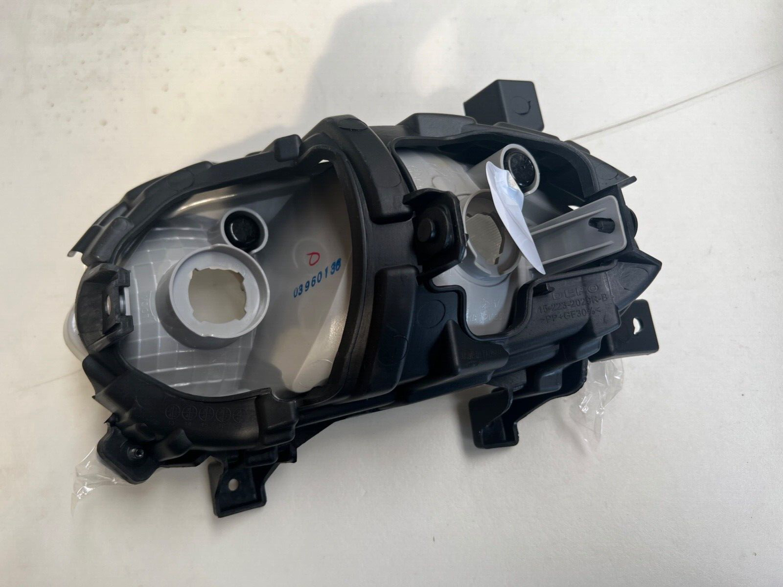 Depo 223-2029R-UE Front Off Side Fog Light Lamp fits Kia Ceed 2012-onwards