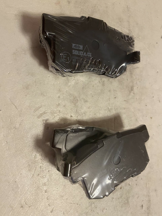 Solid Auto H104048 Rear Brake Pad Set