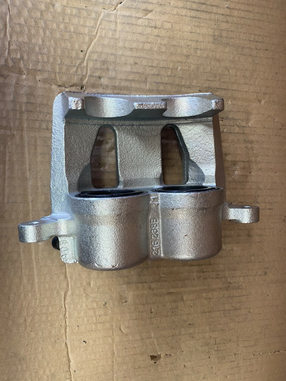 Mintex MBC1038R DC83137 Brake Caliper Right Hand fits Ford LDV