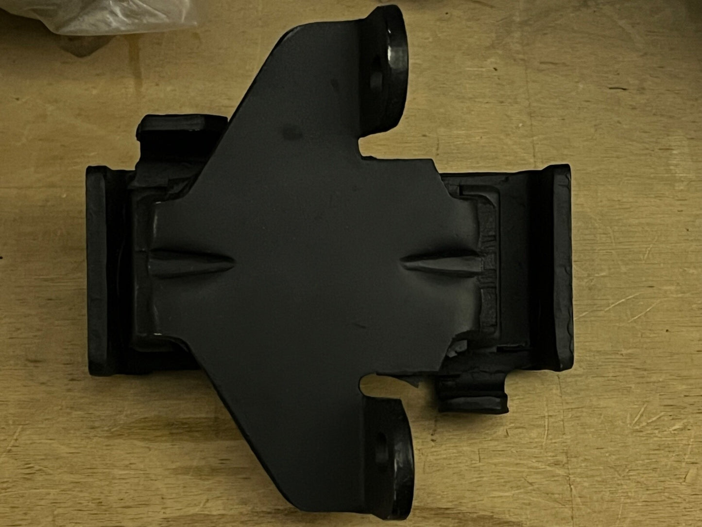 Japko GOJ901 Right Hand Side Engine Mount fits Isuzu Trooper 2 Opel Monterey