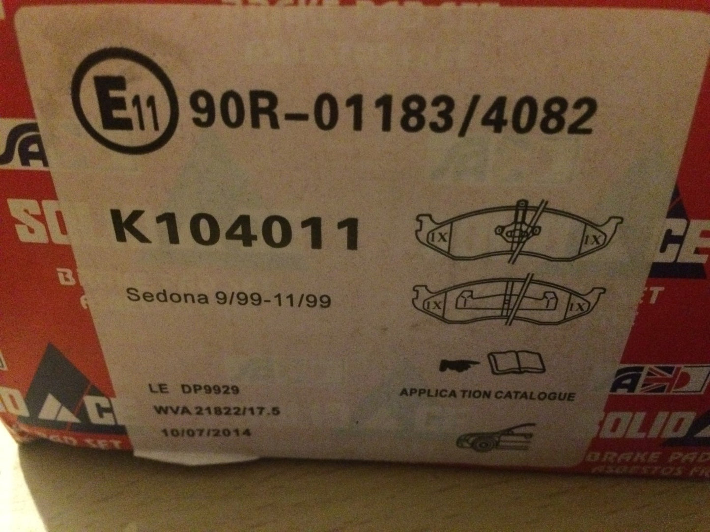 Front Brake Pads Kia Sedona 1999 2.5 2.9 Solid Auto K104011